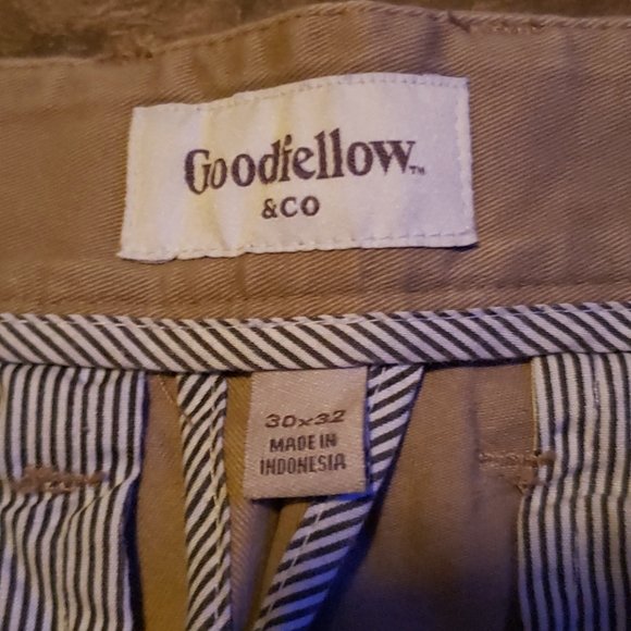 Goodfellow khakis - Picture 3 of 4